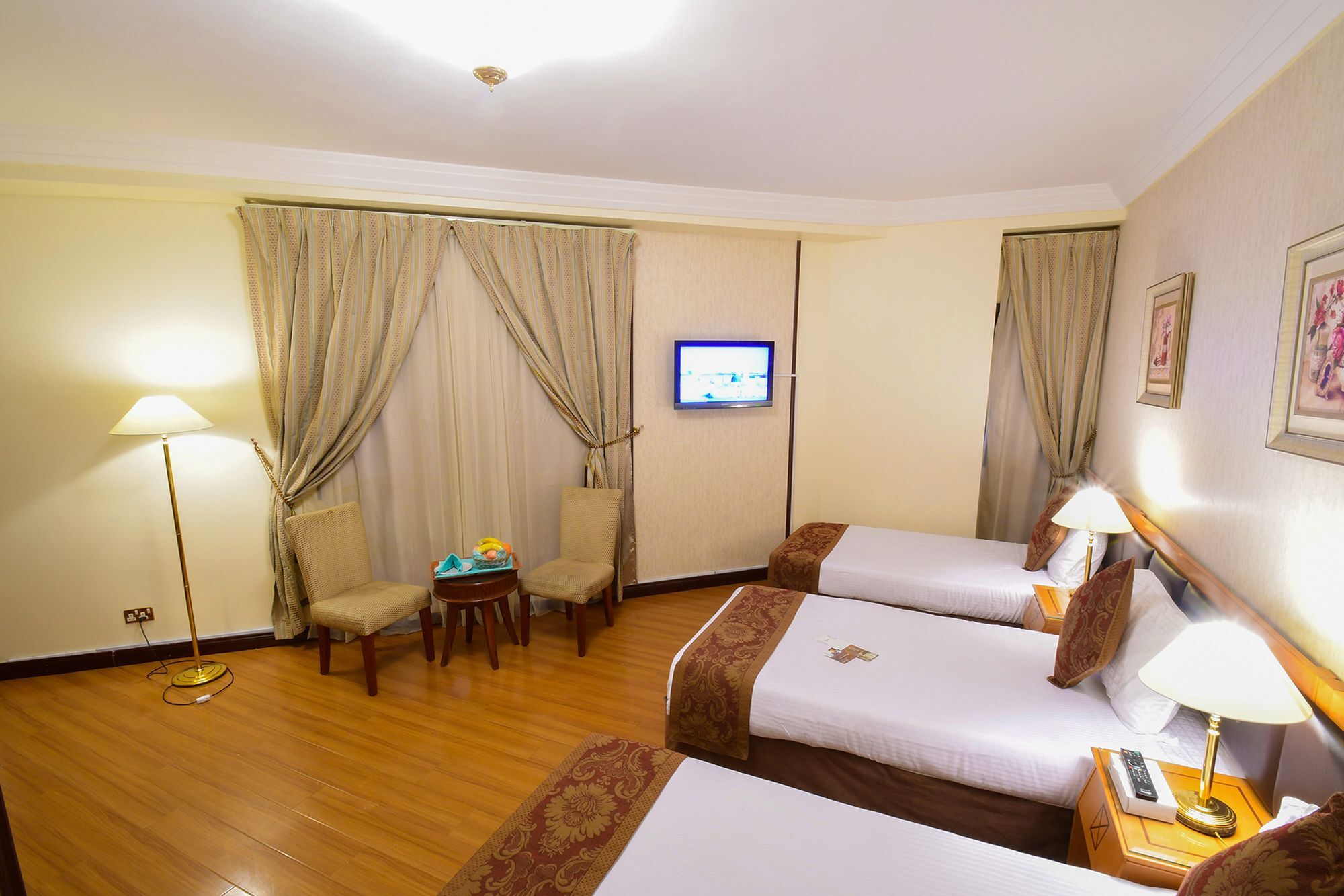 Hotel Al Ansar Golden Tulip Medina Exterior foto